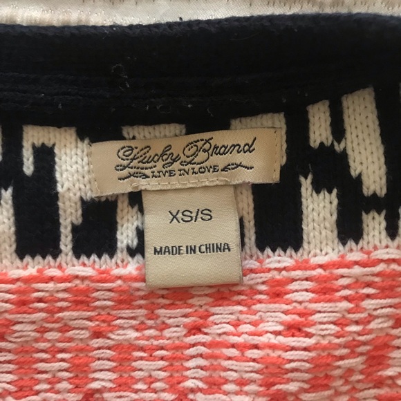 Boho Pattern Vest - Picture 2 of 2